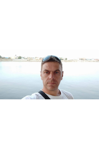 Александр Волков